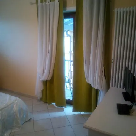 Antico Sempione Glicine Apartment